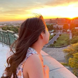 Meet your Posher, Jade